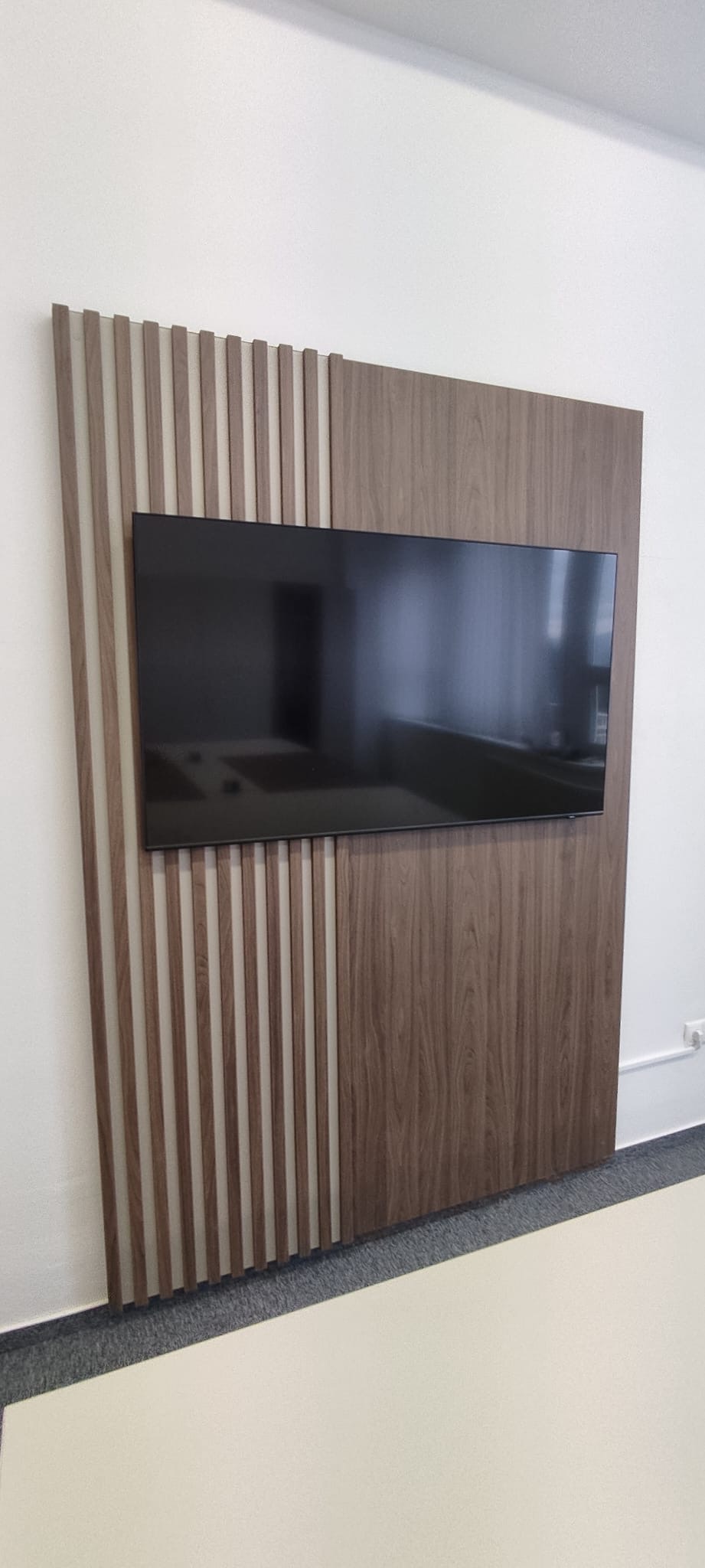 Woodfabrik obyvacie steny